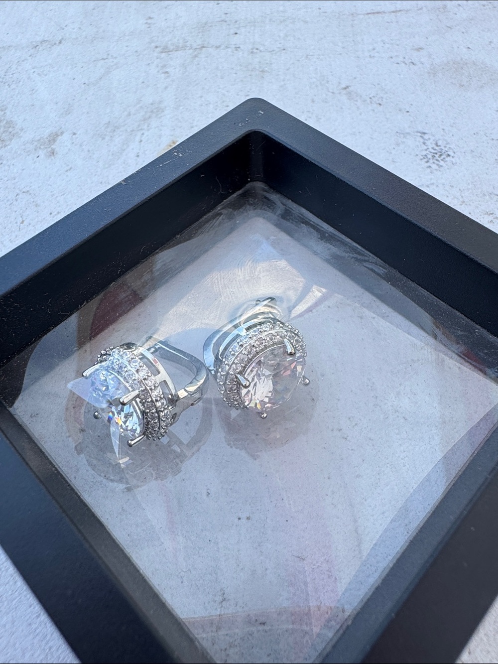 Silver earrings with Clear Stones